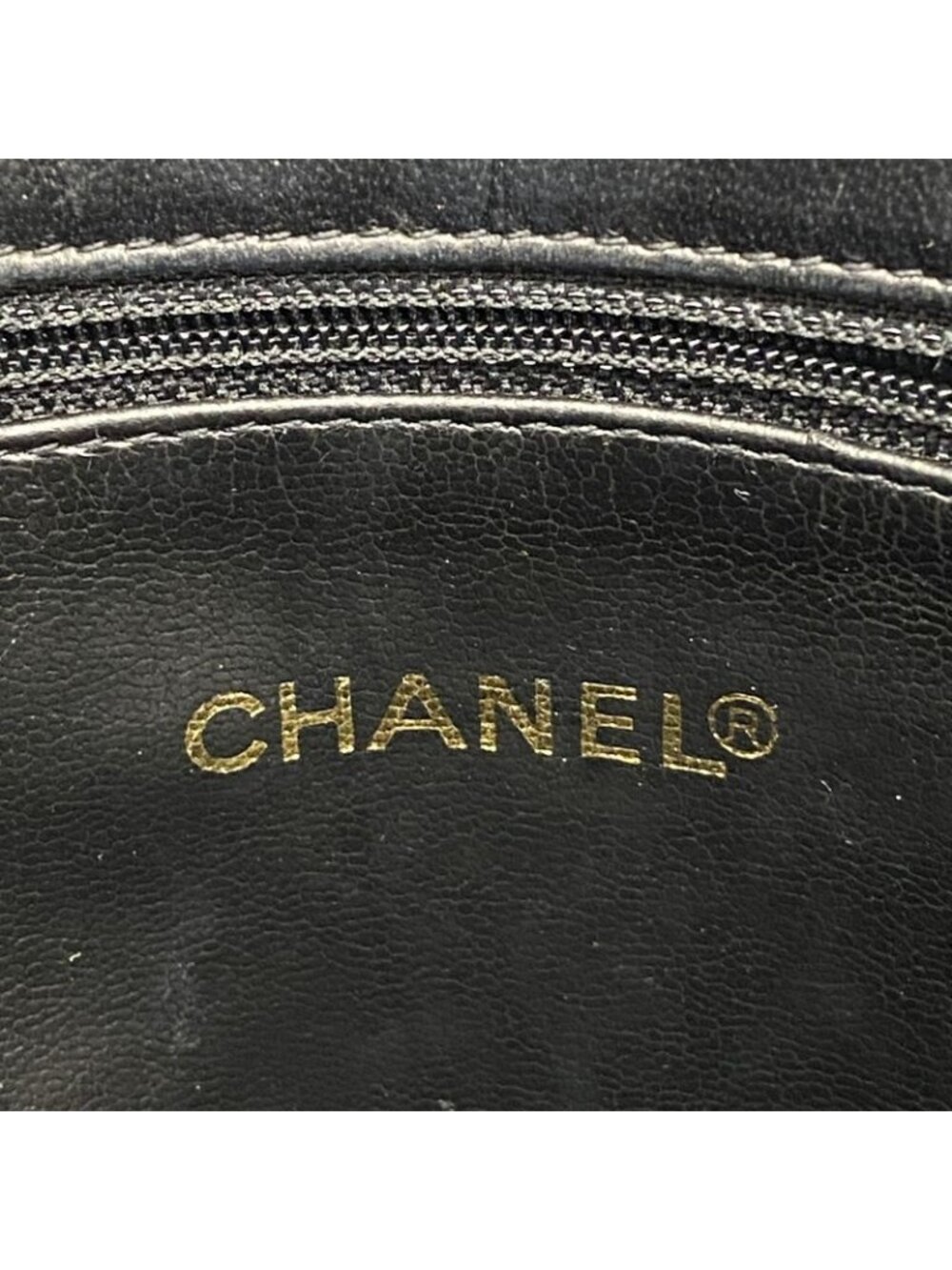 Chanel Chain Quilted Lambskin Black Gold Tote - Picture 5 of 10